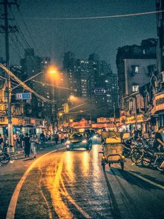 贫困生室友送我进狼窝，却不知我是狼王白月光